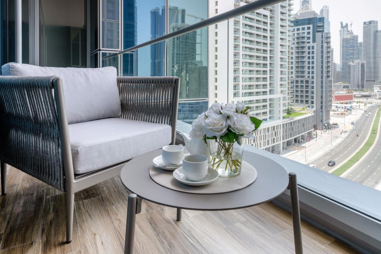 Lusso Hometels J One Business Bay Dubai Dış mekan fotoğraf